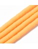 Polimerinio molio diskeliai, šviesiai oranžinės spalvos, matmenys: 3x1mm, skylė: 2mm, ~380-400 vnt./gijoje