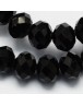 Stiklo karoliukai, apvalūs, plokšti, briaunuoti, juodi, matmenys: 11x9mm; skylė: 1.0mm; apie 70vnt./gijoje