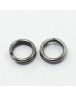 Tamsinto metalo, geležiniai jungimo žiedai, dvigubi, matmenys: 5mm diametro, 0.7mm storio; vidinis diametras ~3.6mm; 30vnty./pak